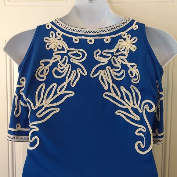 Objects D'art Royal blue and white short sleeve cold shoulder top - Picture 9 of 14